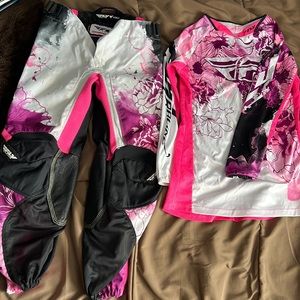 Fly racing riding gear